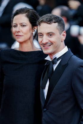 79ème Festival International du Film de Cannes Montée des marches du film Bola Negra 79th International Cannes Film Festival red carpet La Bola negra with Anna Mouglalis, Thomas Joly 456607 2026 05 21 France  Copyright: xLionelxGuericolas MPPx STAR_456607_006