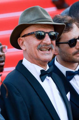 79ème Festival International du Film de Cannes Montée des marches du film Bola Negra 79th International Cannes Film Festival red carpet La Bola negra with Reza 456607 2026 05 21 France  Copyright: xLionelxGuericolas MPPx STAR_456607_087