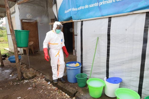 (260521) -- BUNIA, May 21, 2026 -- A medical staff disinfects a quarantine room in an Ebola treatment center in Bunia, Ituri province, Democratic Republic of the Congo, on May 21, 2026. The outbreak, initially reported in Ituri Province, has now affected North Kivu and South Kivu, while two confirmed cases have also been reported in the neighboring country of Uganda. ( Xinhua) DR CONGO-ITURI-EBOLA OUTBREAK str 
