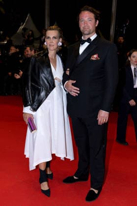 Garance Primat et Louis Marie de Castelbajac Montée des marches du film Coward lors du 79ème Festival International du Film de Cannes, le 21 mai 2026 Olivier Borde Bestimage Red carpet for Coward at the 79th Cannes International Film Festival on May 21, 2026 Cannes France  Copyright: xOLIVIERxBORDEx xBESTIMAGExOLIVIERxBORDEx xBESTIMAGEx