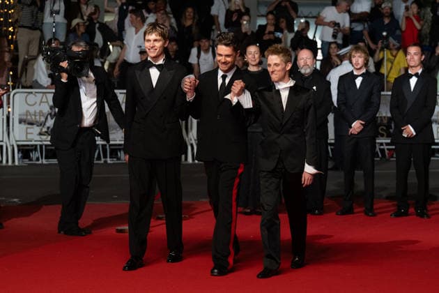 Cannes Coward Red Carpet LZ Emmanuel Macchia, Lukas Dhont and Valentin Campagne attending the red carpet of Coward during the 79th Cannes International Film Festival in Cannes, France on May 21, 2026, the film selected in the Official Competition. Photo by Laurent Zabulon ABACAPRESS.COM  Copyright: xZabulonxLaurentx