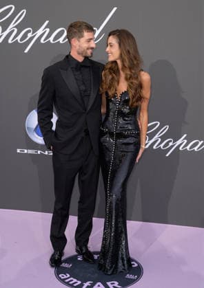 2026 amfAR Gala Cannes - Antibes, France ANTIBES, FRANCE. May 21, 2026: Kevin Trapp & Izabel Goulart at the 2026 amfAR Gala Cannes at the 79th Festival de Cannes. Picture: Paul Smith Featureflash Antibes France  Copyright: xPaulxSmithx xFeatureflashx