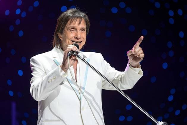Brazilian singer Roberto Carlos during a performance at Radio City Music Hall in New York Brazilian singer Roberto Carlos during a performance at Radio City Music Hall in New York, United States, this Thursday, May 21, 2026. NEW YORK NY UNITED STATES Copyright: xVANESSAxCARVALHOx