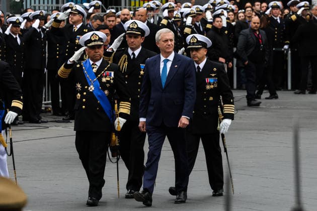 May 21, 2026, Valparaiso, Chile: President Jose Antonio Kast arrives at the 147th commemoration of Naval Glories Day. Commemoration number 147 of Naval Glories Day, with the presence of the president of Chile Jose Antonio Kast, in the city of Valparaiso, Chile. Valparaiso Chile  - ZUMAs197 20260521_aaa_s197_087 Copyright: xCristobalxBasaurexArayax