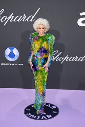 79th Cannes Film Festival amfAR red carpet - part 1 Eden Roc Hotel - Cap d™Antibes, France Lisa Rinna 79th Cannes Film Festival amfAR red carpet - part 1 Eden Roc Hotel - Cap d™Antibes, France 21st May 2026 SGPItalia id 134688_119 *Not Exclusive  Copyright: xALFONSOxCATALANO SGPITALIAx