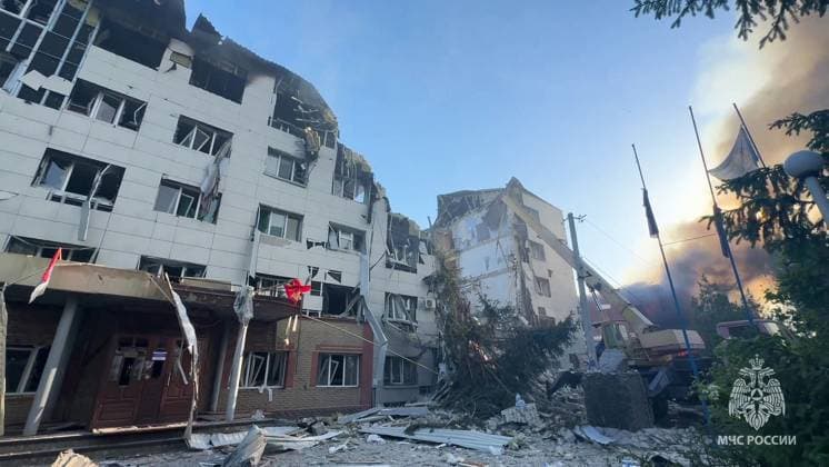 Russia Ukraine Drone Attack 9171204 22.05.2026 Rescuers work at the site of a collage dormitory of the Lugansk Pedagogical University s branch damaged in a reported Ukrainian drone attack in the course of Russia s military operation in Ukraine, in Starobelsk, the Lugansk People s Republic (LPR) , Russia Sputnik Image is a handout provided by a third party. Editorial use only. No archiving, commercial use, or advertising campaign. Starobelsk Lugansk People s Republic Russia  Copyright: xx