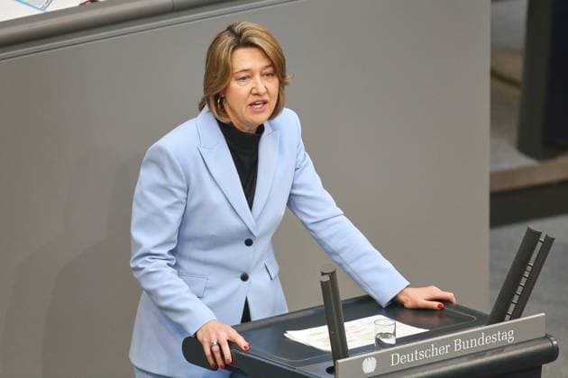 Berlin, Deutschland, 22.05.2026: Deutscher Bundestag: 81. Bundestagssitzung: Anja Weisgerber, CSU *** Berlin, Germany, 22 05 2026 German Bundestag 81 Bundestag session Anja Weisgerber, CSU Copyright: xdtsxNachrichtenagenturx dts_119857
