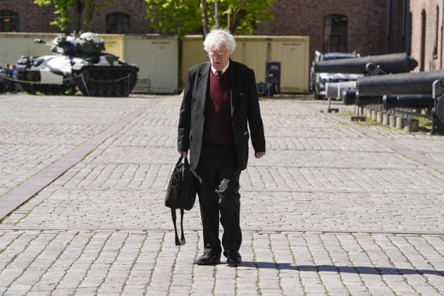 Anja Breiens bisettes Oslo 20260522. Jan Erik Vold bekjent av avdode. Filmregissor Anja Breiens bisettes fra Fanehallen pa Akershus festning i Oslo. Foto: Terje Pedersen NTB Oslo Norge 5p7Knnxbn0U EDITORIAL USE ONLY Ref:5p7Knnxbn0U.jpg *** Anja Breiens is buried in Oslo 20260522 Jan Erik Vold acquaintance of the deceased Film director Anja Breiens is buried from Fanehallen at Akershus Fortress in Oslo Photo Terje Pedersen NTB Oslo Norway 5p7Knnxbn0U EDITORIAL USE ONLY Ref 5p7Knnxbn0U jpg  Copyright: xTerjexPedersenx xNTBx