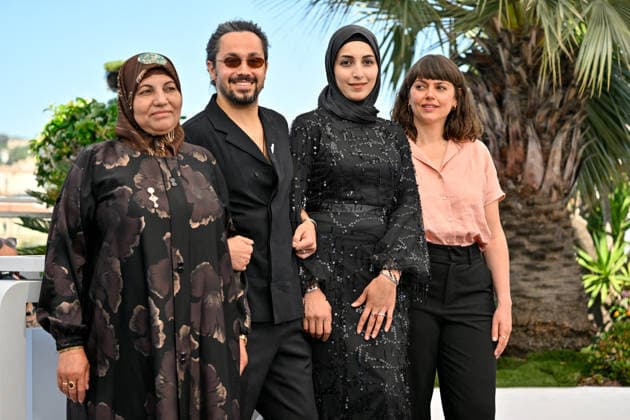 Cannes - Photocall Yesterday The Eye Didn t Sleep Kamara Al Mawla, Rakan Mayasi, Rim Al Mawla and Jennifer Ritter attending a photocall for the movie Yesterday The Eye Didn t Sleep during the 79th Cannes Film Festival in Cannes, France on May 22, 2026. Photo by Julien Reynaud APS-Medias ABACAPRESS.COM Cannes France  Copyright: xReynaudxJulien APS-Medias ABACAx