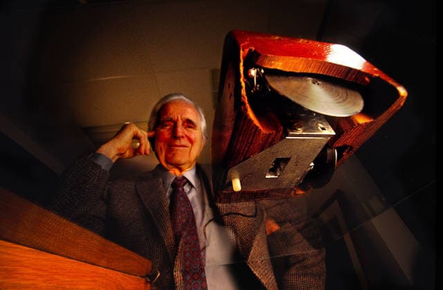 Douglas Englebart Aug 07, 1997; San Francisco, CA, USA; Douglas Englebart, inventor of the computer mouse. San Francisco CA USA Copyright: xMarkxRichardsx