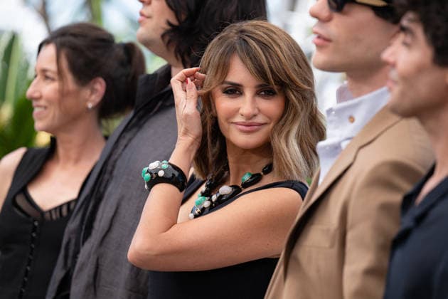 Cannes La Bola Negra Photocal LZ Penelope Cruz attending the photocall of La Bola Negra during the 79th Cannes International Film Festival in Cannes, France on May 22, 2026, the film selected in the Official Competition. Photo by Laurent Zabulon ABACAPRESS.COM Cannes  Copyright: xZabulonxLaurentx