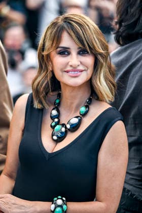 79ème Festival International du Film de Cannes 79th International Cannes Film Festival Photocall of the film Bola Negra 456630 2026 05 22 France Cruz, Penelope  Copyright: xSergexArnalx xStarfacex STAR_456630_010