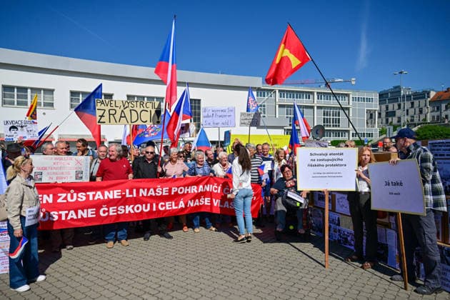 A manifestation happening Nema barikada (Dumb Barricade) to express opposition to the Sudeten German Congress in Brno, Czech Republic, on May 22, 2026. (CTKxPhoto VaclavxSalek) CTKPhotoP2026052203558  CTKPhotoP2026052203558