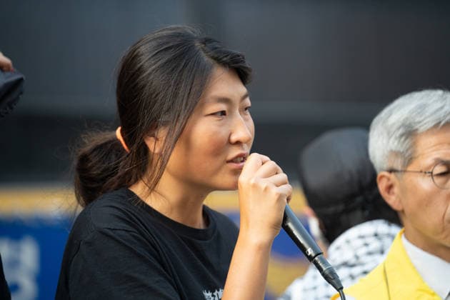South Korean activists return after Israeli seizure of Gaza aid flotilla SEOUL, SOUTH KOREA - MAY 22: Haecho (Kim A-hyun), a Korean activist who was captured by Israeli forces while attempting to sail to Gaza on a humanitarian mission, speaks in front of the Israeli embassy in Seoul, South Korea on May 22, 2026. Hwawon Lee Anadolu Seoul South Korea. Editorial use only. Please get in touch for any other usage.  Copyright: x2026xAnadoluxHwawonxLeex
