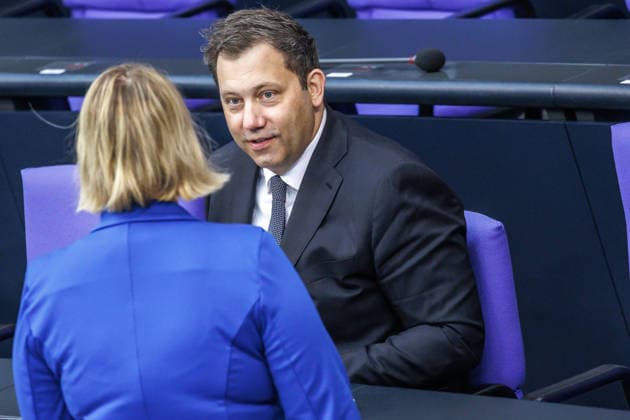 Bundestag Lars Klingbeil (SPD), Bundesfinanzminister im Deutschen Bundestag am 22.05.26 in Berlin. Berlin Berlin Deutschland Bundestag *** Bundestag Lars Klingbeil SPD , Federal Minister of Finance in the German Bundestag on 22 05 26 in Berlin Berlin Berlin Germany Bundestag