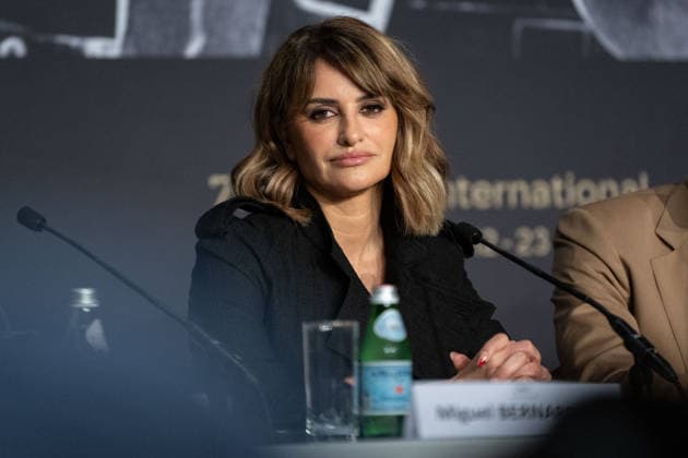 Cannes La Bola Negra Press Conference NG Penelope Cruz attending the Press Conference for ‘La Bola Negra’ in Cannes at Palais Des Festivals in Cannes, France on May 22 2026 as part of the 79th Cannes Film Festival. Photo by Nicolas Genin ABACAPRESS.COM Cannes France  Copyright: xGeninxNicolas ABACAx