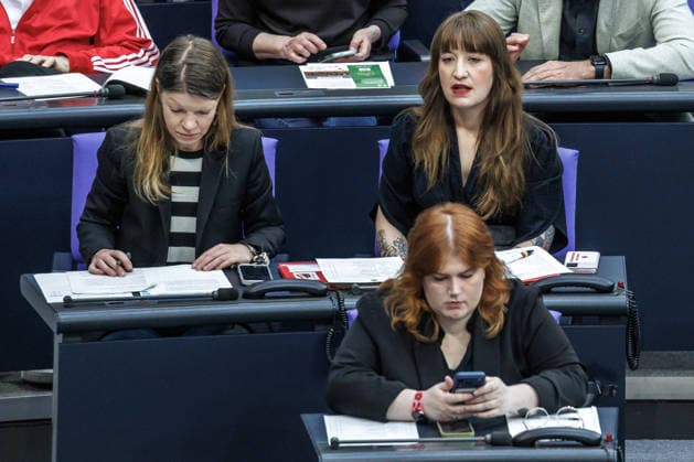 Bundestag Heidi Reichinnek (Die Linke) im Deutschen Bundestag am 22.05.26 in Berlin. Berlin Berlin Deutschland Bundestag *** Bundestag Heidi Reichinnek The Left in the German Bundestag on 22 05 26 in Berlin Berlin Berlin Germany Bundestag