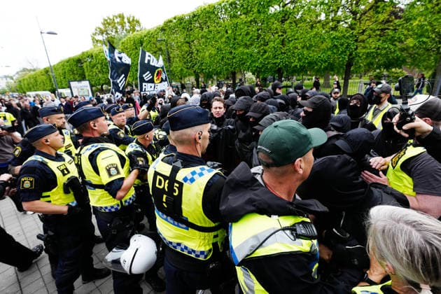 HELSINGBORG, SVERIGE 20260522 Polis vid demonstrationer med anledning av NATO:s utrikesministermöte pa Sea U i Helsingborg. HELSINGBORG SVERIGE x9200x *** HELSINGBORG, SWEDEN 20260522 Police at demonstrations during the NATO Foreign Ministers meeting at Sea U in Helsingborg HELSINGBORG SWEDEN x9200x  Copyright: xBjörnxLarssonxRosvall TTx NATOS UTRIKESMINISTERMÖTE HELSINGBORG 6IIOA_-7Atw