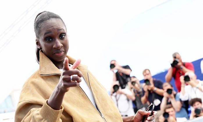 La maîtresse de cérémonie, Eye Haïdara pose lors du 79ème Festival de Cannes le 22 mai 2026 Jacovides Moreau Bestimage Eye Haïdara poses during the Master of Cermony photocall at the 79th annual Cannes Film Festival at Palais des Festivals on May 22, 2026 in Cannes Cannes France  Copyright: xJACOVIDES-MOREAUx xBESTIMAGExJACOVIDES-MOREAUx xBESTIMAGEx
