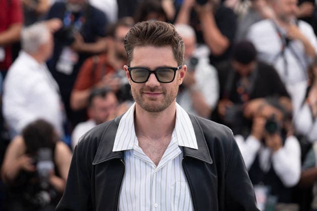 Cannes Coward Photocal LZ Lukas Dhont attending the photocall of Coward during the 79th Cannes International Film Festival in Cannes, France on May 22, 2026, the film selected in the Official Competition. Photo by Laurent Zabulon ABACAPRESS.COM  Copyright: xZabulonxLaurentx