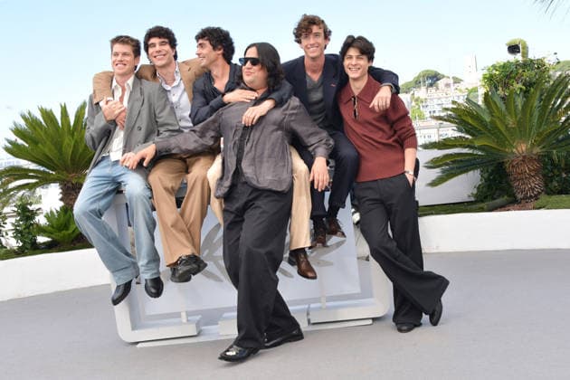 79ème Festival International du Film de Cannes Photocall du film Bola Negra 79th Cannes International Film Festival 79eme Festival de CANNES LA BOLA NEGRA Photocall Lola Duenas, Carlos González, Penélope Cruz, Javier Calvó, Javier Ambrossi, Milo Quifes, Guitarricadelafuente and Miguel Bernardeau pose during the La Bola Negra photocall at the 79th annual Cannes Film Festival 456633 2026 05 22 Cannes France  Copyright: xThomasxBohlenx STAR_456633_140