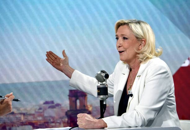 Marine Le Pen Appears On RMC BFMTV - Paris Marine Le Pen is interviewed by Apolline de Malherbe on RMC BFMTV in Paris, France on May 22, 2026. Photo by Alain Apaydin ABACAPRESS.COM Paris France  Copyright: xApaydinxAlain ABACAx