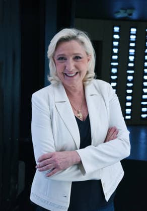 Marine Le Pen Appears On RMC BFMTV - Paris Marine Le Pen is interviewed by Apolline de Malherbe on RMC BFMTV in Paris, France on May 22, 2026. Photo by Alain Apaydin ABACAPRESS.COM Paris France  Copyright: xApaydinxAlain ABACAx