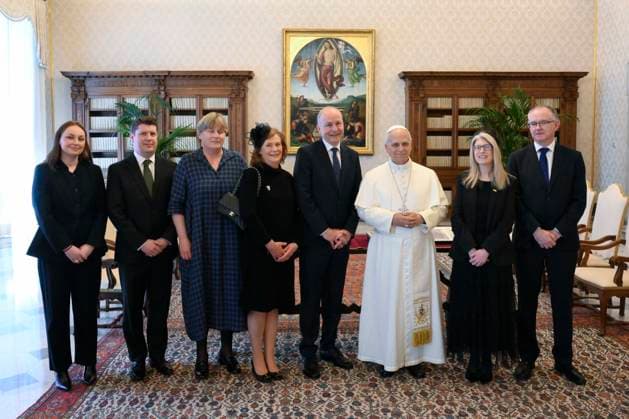 ITALY- REL VATICAN -POPE LEO XVI DURING A PRIVATE AUDIENCE WITH HIS EXCELLENCY MR.MICHEAL MARTIN,PRIME MINISTRE OF IRELAND May 22, 2026 ITALY REL - Vatican,May 22, 2026: Pope Leo XIV receives His Excellency Mr. Micheal Martin, Prime Minister of Ireland, in audience EDITORIAL USE ONLY - NO BOOKS Copyright: xVATICANxMEDIAx xCatholicxPressxPhotox