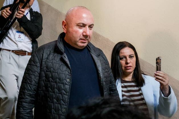 ARMENIA, YEREVAN - MAY 22, 2026: The Prosperous Armenia Party s parliamentary candidate Andranik Tevanyan is seen during his detention. The 2026 Armenian Parliamentary Election is scheduled to be held on 7 June Yerevan Armenia  - ZUMAt113 20260522_zaa_t113_153 Copyright: xAlexanderxPatrinx