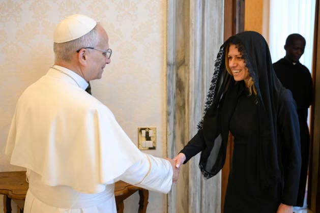 ITALY- REL VATICAN -POPE LEO XVI DURING A PRIVATE AUDIENCE WITH MS.MIHAELA DOTSOVA,PRESIDENT OF THE NATIONAL ASSEMBLY OF THE REPUBLIC OF BULGARIA May 22, 2026 ITALY REL - Vatican,May 22, 2026: Pope Leo XIV receives in audience Ms. Mihaela Dotsova, President of the National Assembly of the Republic of Bulgaria EDITORIAL USE ONLY - NO BOOKS Copyright: xVATICANxMEDIAx xCatholicxPressxPhotox