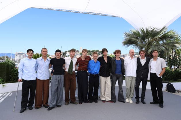 79ème Festival International du Film de Cannes Photocall du film Yesterday 79th Cannes Film Festival Photocall with cast of the film Coward Guest, Willem De Schryver, Jef Jacobs, a guest, Emmanuel Macchia, Valentin Campagne, a guest, a guest, a guest, Mistral Guidotti and a guest 456649 2026 05 22 Cannes France  Copyright: xIsabellexVautierx xStarfacex STAR_456649_029