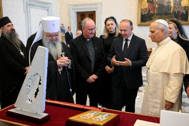 ITALY- REL VATICAN -POPE LEO XVI DURING A PRIVATE AUDIENCE WITH HIS EXCELLENCY MR.AFRIM GASHI,SPEAKER OF THE PARLIAMENT OF THE REPUBLIC OF NORTH MACEDONIA May 22, 2026 ITALY REL - Vatican May 22, 2026: Pope Leo XIV receives His Excellency Mr. Afrim Gashi, Speaker of the Parliament of the Republic of North Macedonia, in audience EDITORIAL USE ONLY - NO BOOKS Copyright: xVATICANxMEDIAx xCatholicxPressxPhotox
