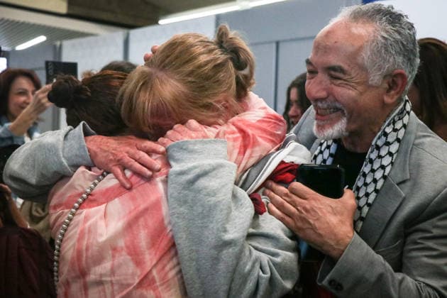 Protesters welcome returned Global Sumud Flotilla activists at Paris airport PARIS, FRANCE - MAY 22: Protesters welcome the Global Sumud Flotilla s repatriated activists at the Charles de Gaulle Airport in Paris, France on May 22, 2026. Esra Taskin Anadolu Paris France. Editorial use only. Please get in touch for any other usage.  Copyright: x2026xAnadoluxEsraxTaskinx
