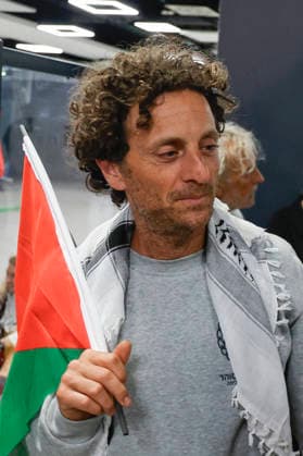 May 22, 2026, Rome, Rome, ITALY: Vittorio Sergi, arrival of the activists of the Global Summed Flotilla landed in Istanbul, where they had arrived in the late afternoon from Eilat, Israel, at Rome Fiumicino Airport, Fiumicino, 22 05 2026 *** Local Caption *** Vittorio Sergi, arrivo degli attivisti della Global Summed Flotilla atterrati da Istanbul, dove erano arrivati nel tardo pomeriggio da Eilat, in Israele, all aeroporto di Roma Fiumicino, Fiumicino, 22 05 2026 Rome ITALY  - ZUMAa289 20260522_zia_a289_017 Copyright: xRiccardoxDexLucax xAgfx