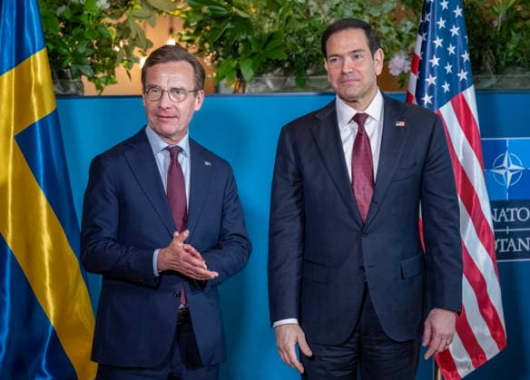 HELSINGBORG, SVERIGE 20260522 Statsminister Ulf Kristersson (M) hälsar pa USA:s utrikesminister Marco Rubio innan det bilaterala mötet pa NATO:s utrikesministermöte pa Sea U i Helsingborg pa fredagen. HELSINGBORG SVERIGE x50090x *** HELSINGBORG, SWEDEN 20260522 Prime Minister Ulf Kristersson M greets US Secretary of State Marco Rubio before the bilateral meeting at the NATO Foreign Ministers Meeting at Sea U in Helsingborg on Friday HELSINGBORG SWEDEN x50090x  Copyright: xJohanxNilssonx xTTx NATOS UTRIKESMINISTERMÖTE HELSINGBORG 2DF1mmRJMAs