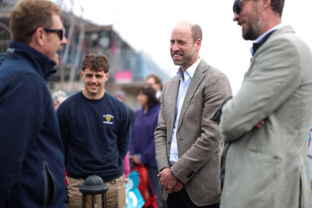 Britain s Prince William visits Isles of Scilly Britain s Prince William, The Duke of Cornwall, speaks with people as he arrives in St Mary s, aboard the island s new pilot boat John Guy , a Duchy-funded boat supporting the safety of the island waters, in the Isles of Scilly, Britain, May 22, 2026., Credit:Hannah McKay PA ROTA - B68 Avalon UNITED KINGDOM, ISLES OF SCILLY  Copyright: xHannahxMcKayx xPAxROTAx-xB68x xAvalonx 1104150420
