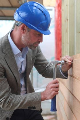 Britain s Prince William visits Isles of Scilly Britain s Prince William, The Duke of Cornwall, hammers a nail into one of the homes that is being built, as he visits the construction site of 10 new sustainable homes delivered by the Duchy of Cornwall, and to help tackle the Isles acute housing shortage, in St Mary s, Isles of Scilly, Britain, May 22, 2026., Credit:Hannah McKay PA ROTA - B68 Avalon UNITED KINGDOM, ISLES OF SCILLY  Copyright: xHannahxMcKayx xPAxROTAx-xB68x xAvalonx 1104151039