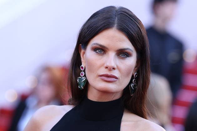 Cannes - Histoires De La Nuit The Birthday Party Red Carpet Isabeli Fontana at the Histoires De La Nuit (The Birthday Party) screening on the red carpet during the 79th annual Cannes Film Festival at Palais des Festivals on May 22, 2026 in Cannes, France. Photo by Jerome Domine ABACAPRESS.COM Cannes France  Copyright: xDominexJerome ABACAx