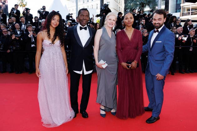 Isaach de Bankolé with family Montée des marches du film Histoires de la nuit lors du 79ème Festival International du Film de Cannes, le 21 mai 2026 Jacovides Moreau Bestimage Red carpet for The Birthday Party at the 79th Cannes International Film Festival on May 21, 2026 Cannes France  Copyright: xJACOVIDES-MOREAUx xBESTIMAGExJACOVIDES-MOREAUx xBESTIMAGEx