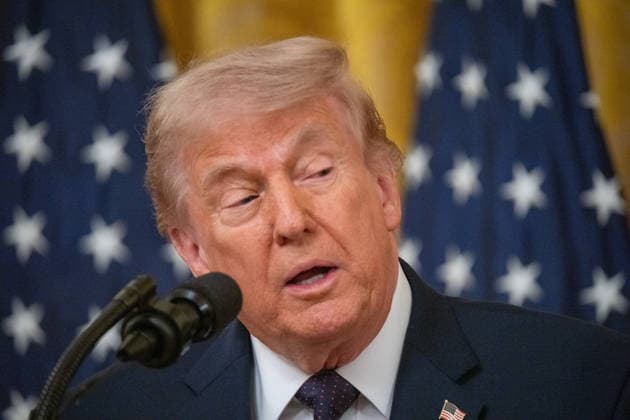 May 22, 2026, Washington, Dc, United States: President DONALD TRUMP hosted the swearing in ceremony of new Federal Reserve Chairman Kevin Warsh in the East Room of the White House on May 22, 2026. Washington United States - ZUMAl312 20260522_znp_l312_003 Copyright: xAndrewxLeydenx