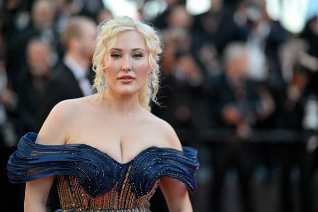 Cannes Screening Histoires De La Nuit JR Hayley Hasselhoff attending the screening of the movie Histoires De La Nuit during the 79th Cannes Film Festival in Cannes, France on May 22, 2026. Photo by Julien Reynaud APS-Medias ABACAPRESS.COM Cannes France  Copyright: xReynaudxJulien APS-Medias ABACAx