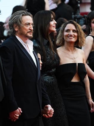IPA84976155 - Cannes, 79th Cannes Film Festival 2026 - evening 11. Red Carpet HISTOIRES DE LA NUIT (THE BIRTHDAY PARTY). Pictured are Benoit Magimel, Monica Bellucci.  Copyright: xSimonexComix xPoolxPhotoxEventsx07x 84976155