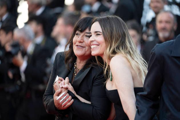 Cannes Histoires de la nuit The Birthday Party Red Carpet EB French actress Romane Bohringer and French actress Elodie Bouchez on the red carpet before the screening of the film Histoires de la nuit (The Birthday Party) at the 79th edition of the Cannes Film Festival in Cannes, southern France on May 22, 2026. Photo by Eliot Blondet ABACAPRESS.COM Cannes France France  Copyright: xBlondetxEliot ABACAx