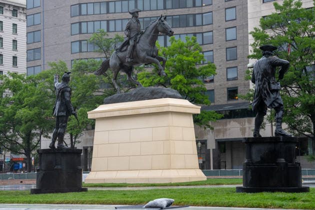 May 22, 2026, Washington, Dc, United States: New statues have appears in Freedom Plaza, just blocks from the White House in Washington, DC on May 22, 2026. The statutes are part of President Donald TrumpÃ¢â‚¬â ¢s beautification efforts of federal parks and lands in the Capitol. Washington United States - ZUMAl312 20260522_znp_l312_050 Copyright: xAndrewxLeydenx