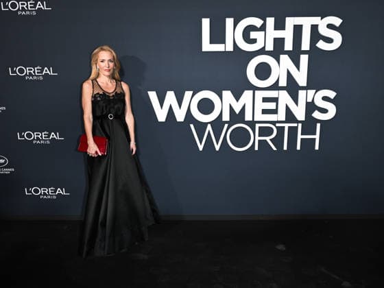IPA84977423 - Cannes, 79th Cannes Film Festival 2026 - evening 11. L OrÃ al Paris Lights on Women s Worth Award. Pictured is Gillian Anderson  Copyright: xSimonexComix xPoolxPhotoxEventsx07x 84977423