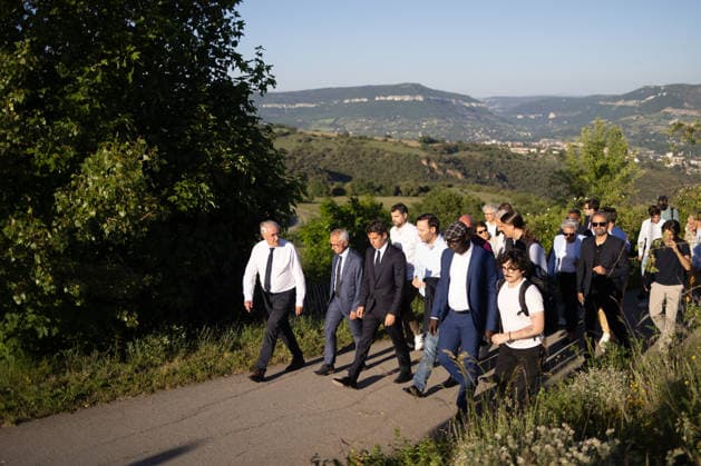 Gabriel Attal visits the Millau viaduct - Millau General Secretary of French centrist party Renaissance Gabriel Attal, Jean-François Rousset a politician of Renaissance who has represented the 3rd constituency of the Aveyron department, and mayor of Millau Christophe Saint-Pierre, visits the Millau viaduct on May 22, 2026. France s former prime minister Gabriel Attal said on May 22, 2026 he was running for president next year. Photo by Raphael Lafargue ABACAPRESS.COM Millau France  Copyright: xLafarguexRaphael ABACAx