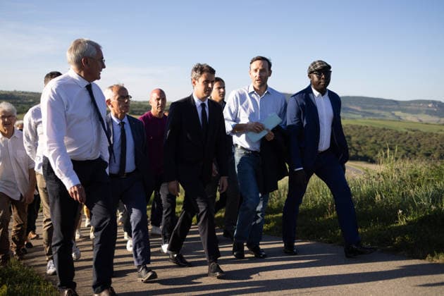 Gabriel Attal visits the Millau viaduct - Millau General Secretary of French centrist party Renaissance Gabriel Attal, Jean-François Rousset a politician of Renaissance who has represented the 3rd constituency of the Aveyron department, and mayor of Millau Christophe Saint-Pierre, visits the Millau viaduct on May 22, 2026. France s former prime minister Gabriel Attal said on May 22, 2026 he was running for president next year. Photo by Raphael Lafargue ABACAPRESS.COM Millau France  Copyright: xLafarguexRaphael ABACAx