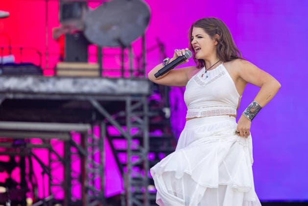 May 22, 2026, Napa, California, U.S: Singer INDY (INDY YELICH-O CONNOR) during the BottleRock Music Festival in Napa, California Napa U.S  - ZUMAs135 20260522_zap_s135_021 Copyright: xDanielxDeSloverx