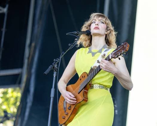 May 22, 2026, Napa, California, U.S: Musician HANNAH COHEN during the BottleRock Music Festival in Napa, California Napa U.S  - ZUMAs135 20260522_zap_s135_029 Copyright: xDanielxDeSloverx