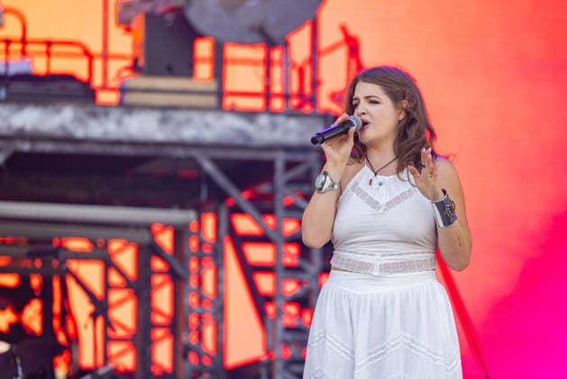 May 22, 2026, Napa, California, U.S: Singer INDY (INDY YELICH-O CONNOR) during the BottleRock Music Festival in Napa, California Napa U.S  - ZUMAs135 20260522_zap_s135_015 Copyright: xDanielxDeSloverx